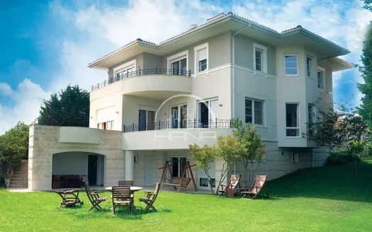 فلل فاخرة للبيع في بيليك دوزو